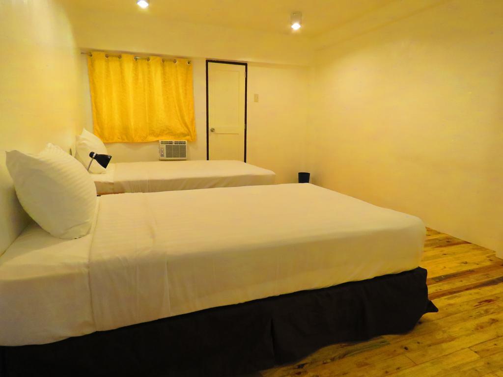 Aozora Seaside Mactan Hotel Мактан Екстериор снимка