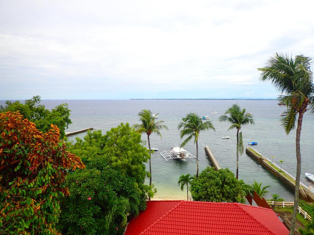 Aozora Seaside Mactan Hotel Мактан Екстериор снимка