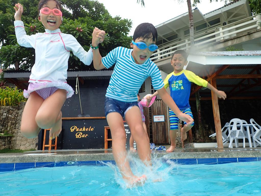 Aozora Seaside Mactan Hotel Мактан Екстериор снимка
