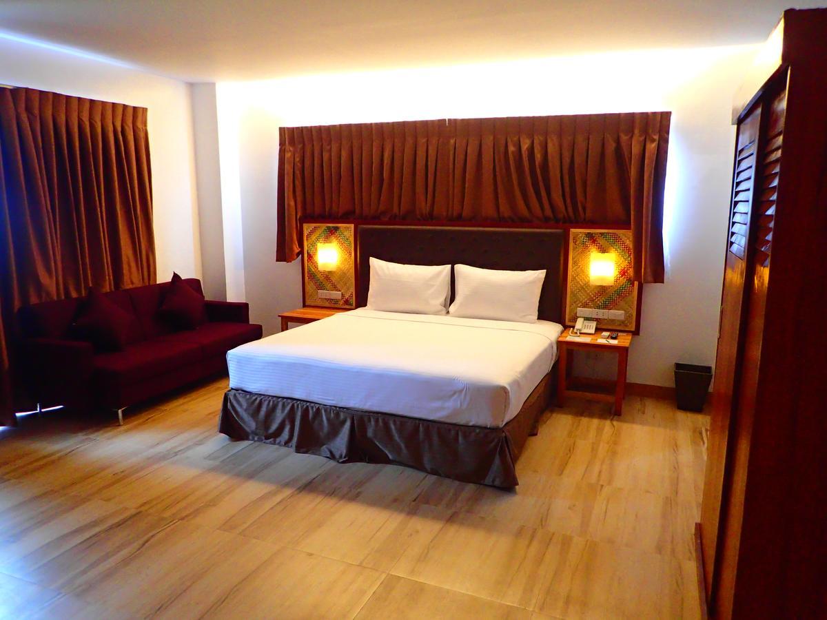Aozora Seaside Mactan Hotel Мактан Екстериор снимка